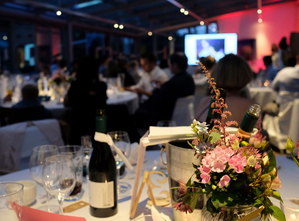 gala-de-charité-pour-collecte-de-fonds-sur-application-mobile.jpg