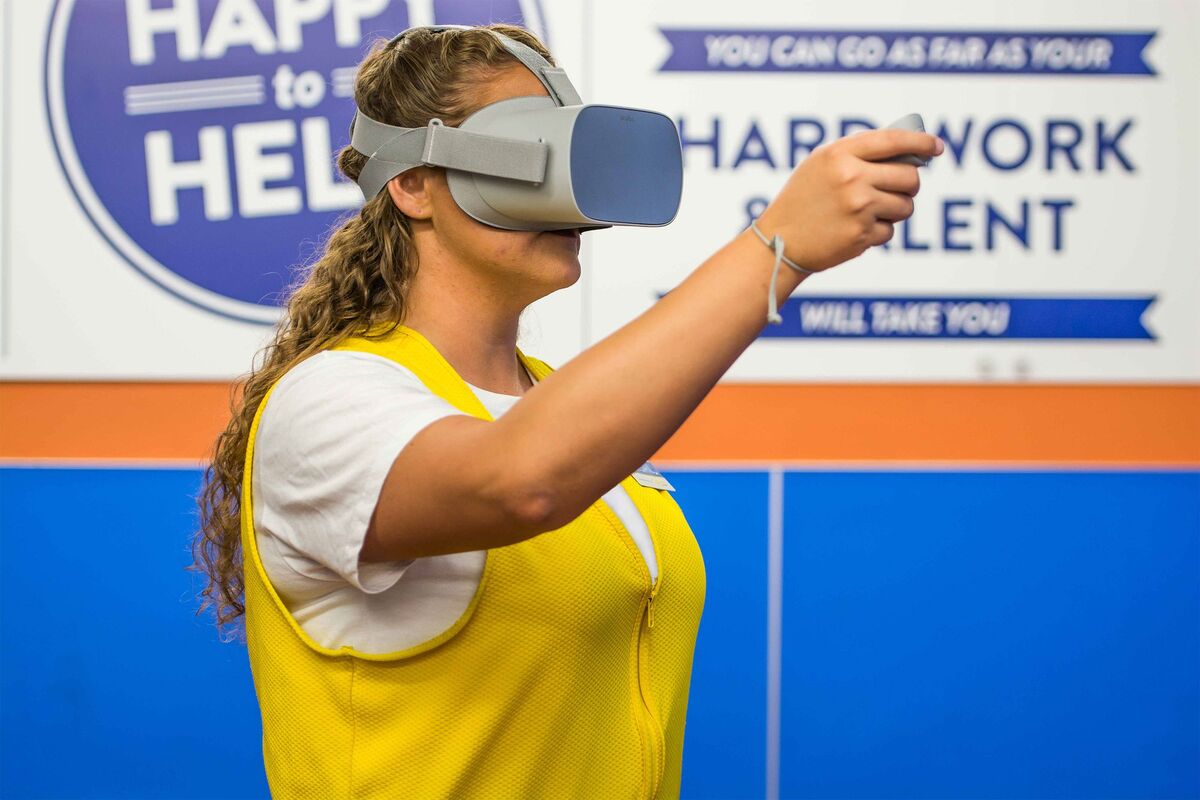 3. Walmart : la réalité virtuelle pour accueillir les recrues